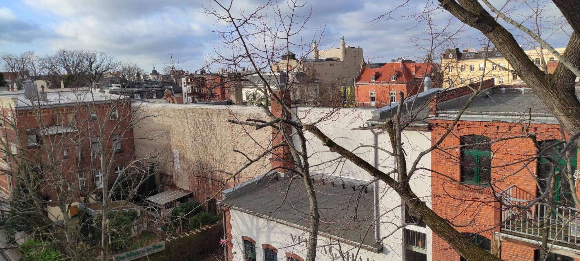 Apartment Cottbus City Mit Blick Ueber Die Daecher - Fuer Treppensteiger Exterior photo